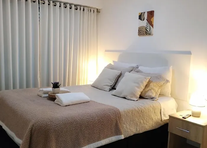 Elegant And Centrally-located In